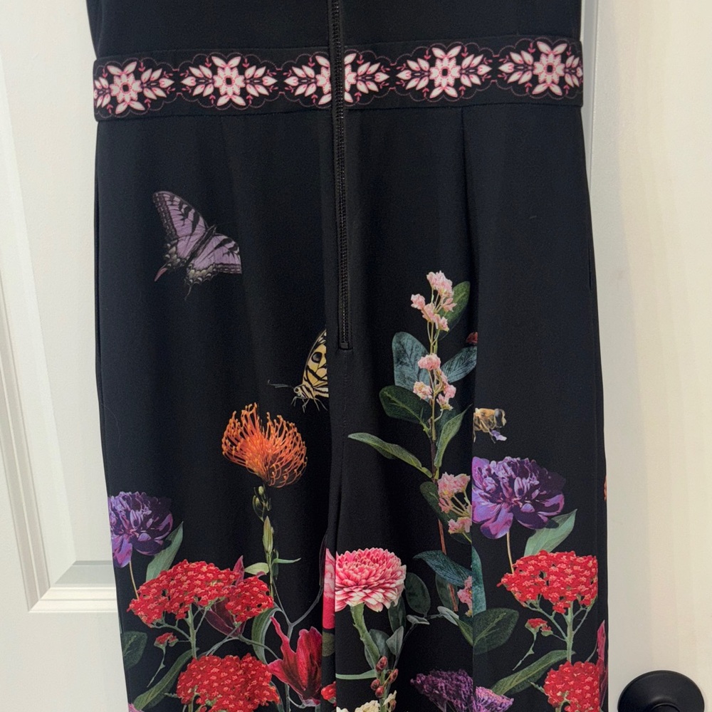 NEW Alice + Olivia Midnight Floral Special Occasion Pleated Jumpsuit Sz 2 - Picture 13 of 13